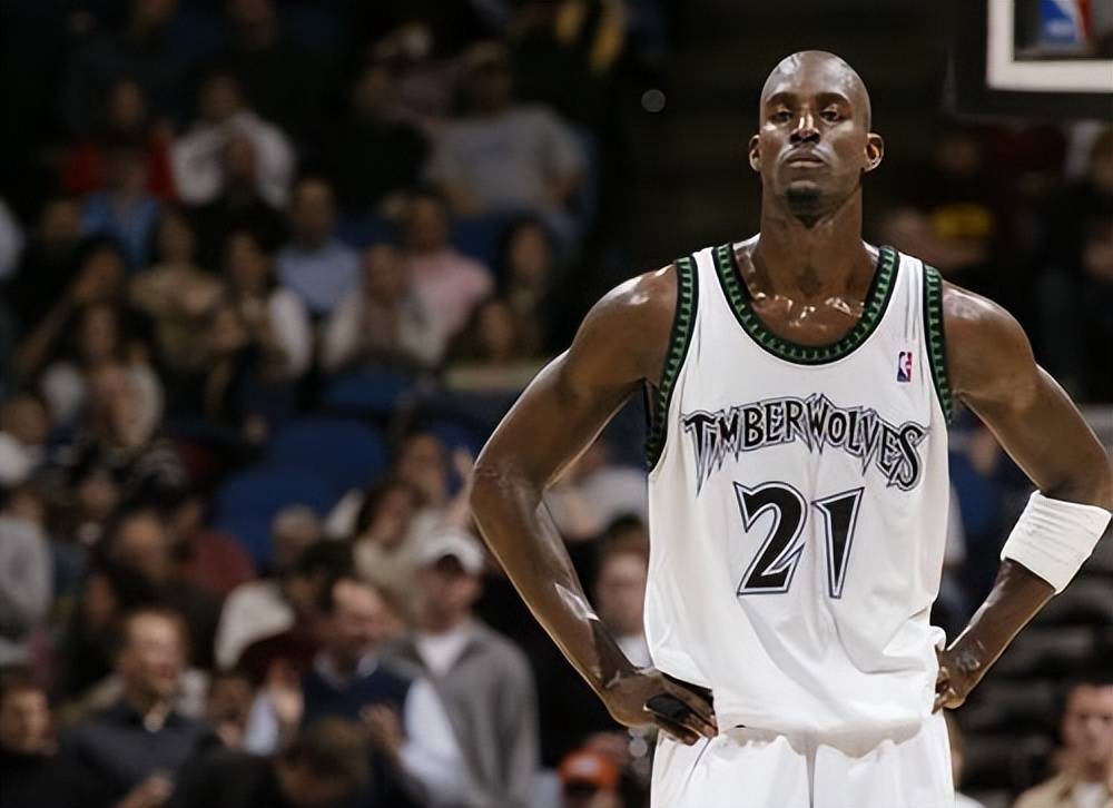 国脚邵佳一的遗憾，教练邵佳一的梦想（从国脚的遗憾到教练的梦想：邵佳一的两段旅程）