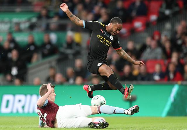 地上足球：偷溜诺坎普释放回归信号？解析梅西为何必重回巴萨（地上足球：梅西悄现诺坎普传回归风声？详析他为何终将重返巴萨）