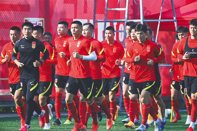 CBA比赛精彩瞬间：深圳队绝杀辽宁,（压哨定胜负！深圳队绝杀辽宁上演CBA名场面）