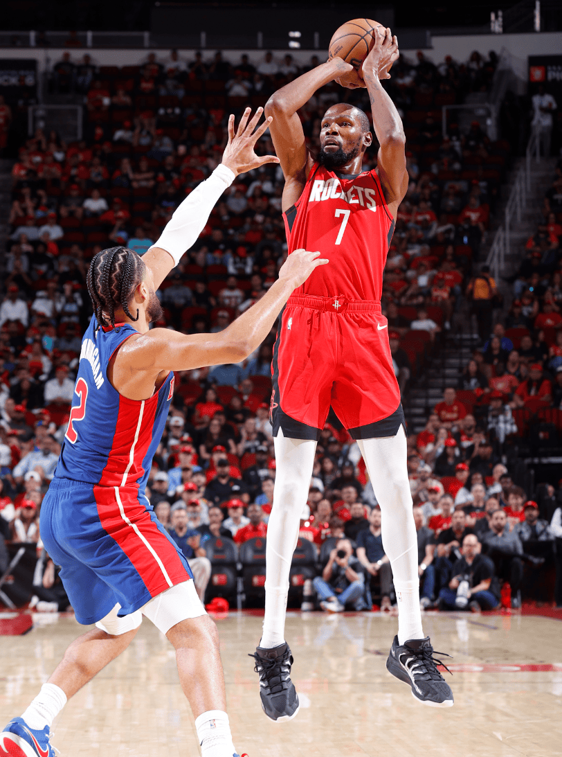 罗马诺：帕尔马不放贝尔纳韦；尤文预算很难在冬窗买大牌中场（罗马诺：帕尔马拒放贝尔纳韦，尤文冬窗预算有限难签大牌中场）