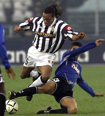 队报：巴黎圣日耳曼迎来好消息，努诺·门德斯已经恢复训练（队报：努诺·门德斯重返训练场，巴黎圣日耳曼迎利好）