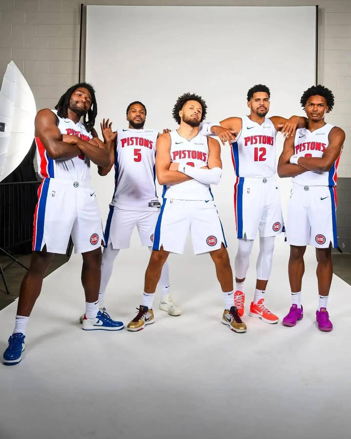 掘金主帅：戈登&布劳恩在圣诞节前很难复出（掘金主帅：戈登、布劳恩圣诞前复出希望不大）