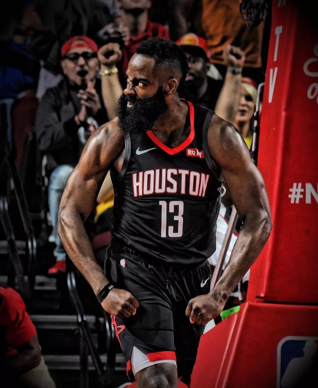 NBA：凯尔特人主场大胜奇才（NBA：凯尔特人坐镇主场狂胜奇才）