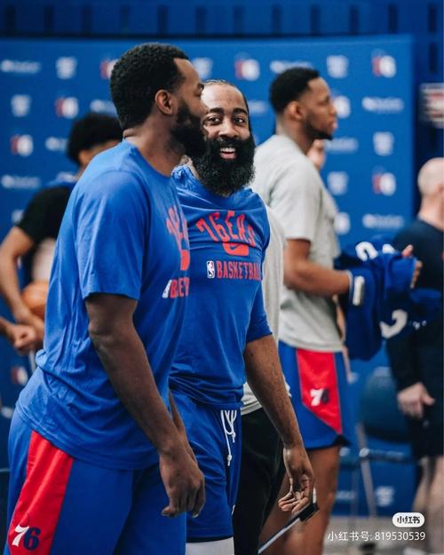 约基奇是第3位在圣诞大战中多次砍三双球员，仅次于大O和威少（约基奇成为圣诞赛史上第3位多次收获三双的球员，仅落后于大O与威少）