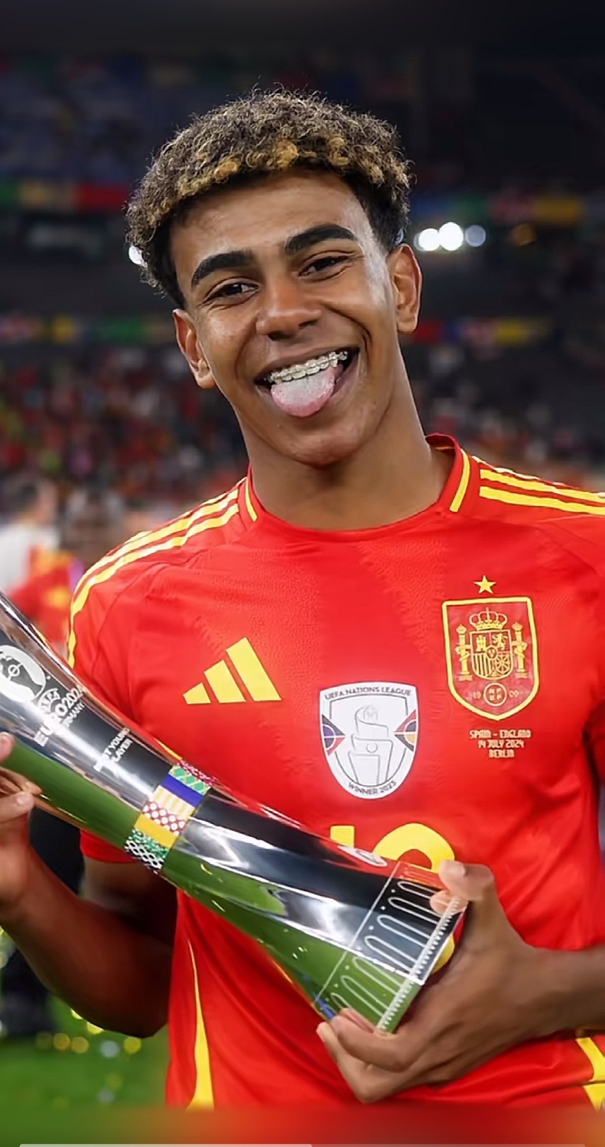 足球欧洲豪门战术失灵，主帅承认排兵布阵失误（欧洲豪门战术失效，主帅坦承布阵用人失当）