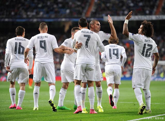 摩洛哥队非洲杯大名单：阿什拉夫领衔，卜拉欣、马兹拉维入选（摩洛哥公布非洲杯名单：阿什拉夫率队，卜拉欣、马兹拉维在列）