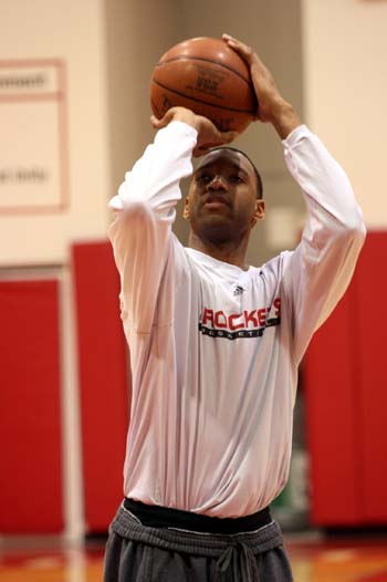 科瓦奇：我对施洛特贝克续约保持乐观；安塞尔米诺留到赛季末（科瓦奇：看好施洛特贝克完成续约，安塞尔米诺将留队至赛季结束）