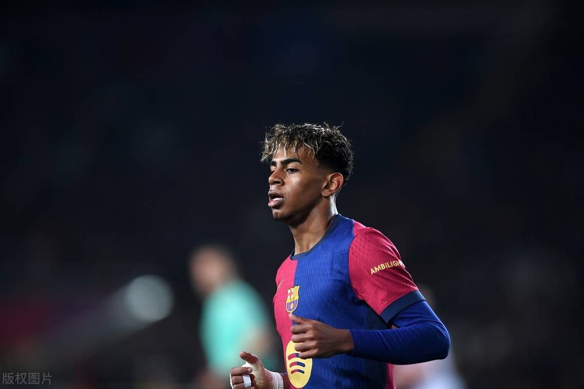 海港vs首尔：2外援PK4外援，蒯纪闻、张琳芃先发，林加德出战（海港战首尔：外援2比4，蒯纪闻张琳芃先发，林加德登场）