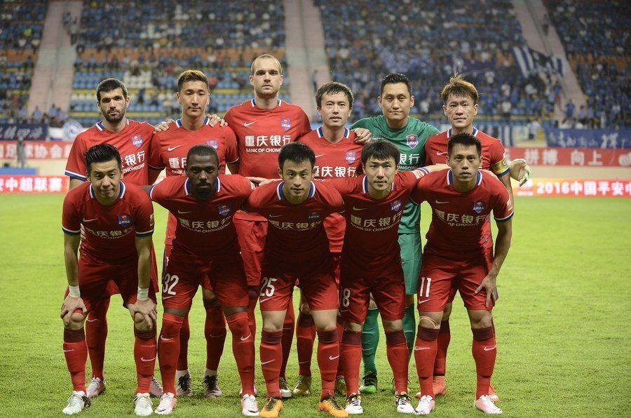 能否终结勒沃库森连续37场德甲客场不败？拜仁近8场主场全胜（主场8连胜的拜仁，能否打破勒沃库森德甲客场37场不败？）