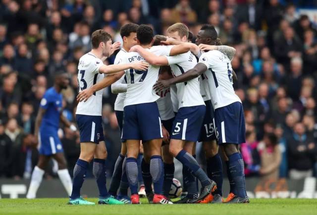 都体：帕拉迪诺准备接替尤里奇，后者接近被亚特兰大解雇（都体：帕拉迪诺有望接班尤里奇，亚特兰大接近解雇后者）